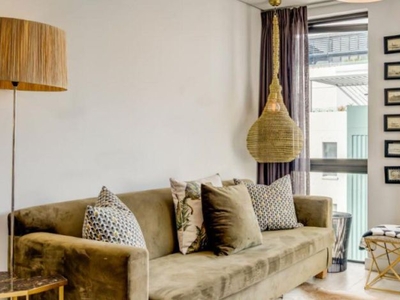 2 Bedroom apartment to rent in De Waterkant, Cape Town