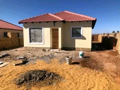Rdp Houses For Sales At Gauteng Soweto Motsoaledi Diepkloof Ext 1 Price R65000 Call::0658088657, Pimville Zone 2 | RentUncle