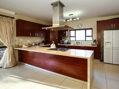 3 Bedroom House in Greenstone Hill For Sale