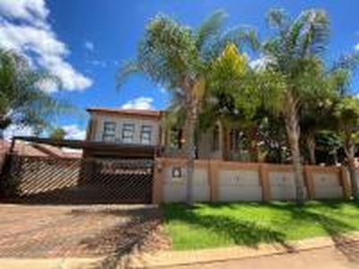 5 Bedroom House for Sale For Sale in Polokwane - MR615044 -