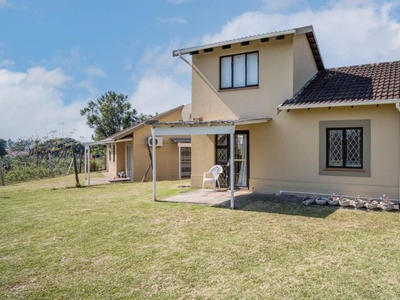 3 Bedroom duplex townhouse - sectional for sale in Bellair, Durban
