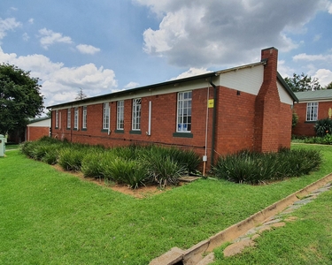 127m² Office To Let in Modderfontein