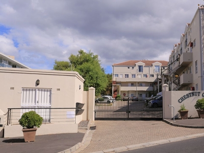 2 Bedroom Apartment To Let in Wynberg Upper