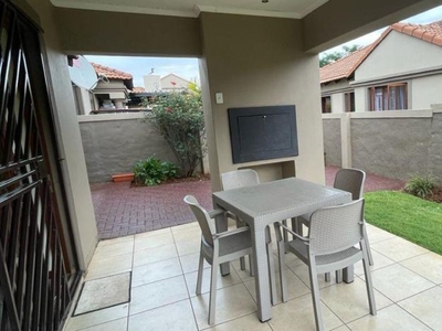 2 Bedroom townhouse - freehold rented in Willow Park Manor, Pretoria