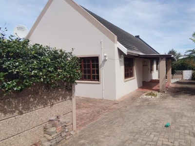3 Bedroom house to rent in Denneoord, George
