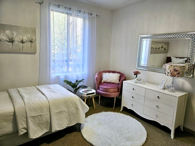 1 Bedroom Apartment For Sale in Pinelands - E211 Pinelands Grove Retirement Village 17 Sunrise Road