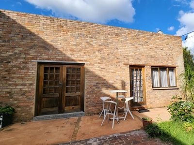 2 Bedroom house to rent in Auckland Park, Johannesburg