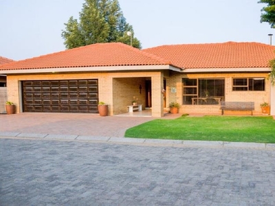 3 Bedroom house for sale in Sasolburg Ext 23