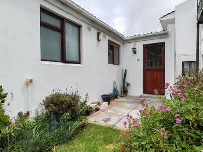 Apartment / Flat For Sale In Fish Hoek