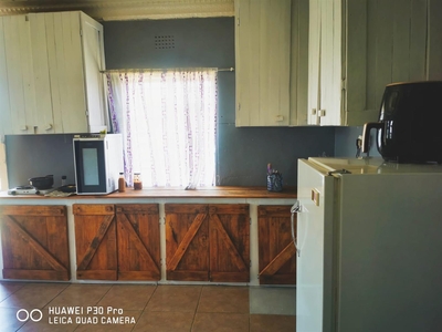 Beautiful family house for rental , spacious 3 bedroom with a huge yard and well