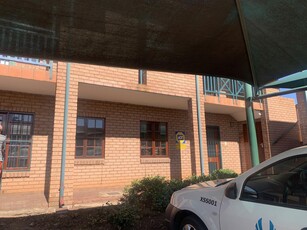 113m2 Office Unit TO LET in Centurion