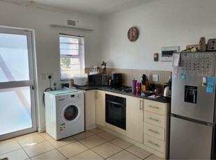 2 bedroom Town house - Bardale Village