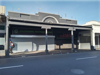 346 m² Retail Space in Wynberg