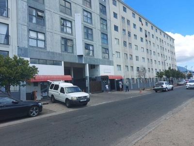 Apartment For Rent In Kensington, Cape Town