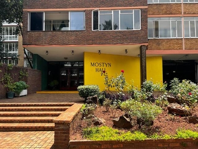 Apartment For Sale In Parktown, Johannesburg
