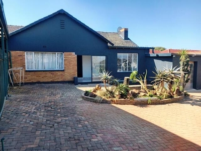House For Rent In Marlands, Germiston