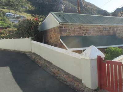 House For Rent In Mount Pleasant, Simons Town