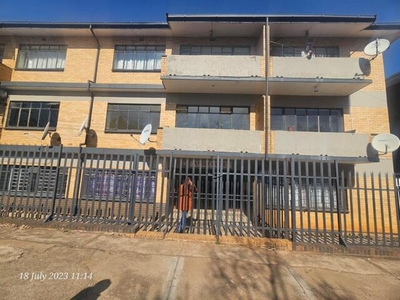 House For Sale In Florida View, Roodepoort