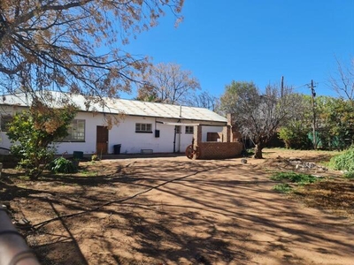 House For Sale In Hopetown, Northern Cape