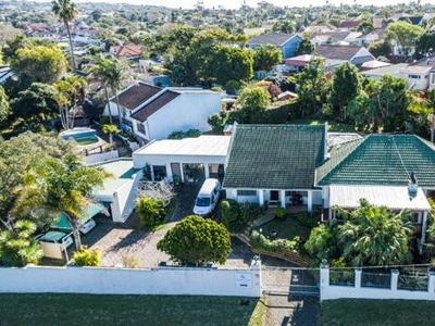 House For Sale In Woodleigh, East London
