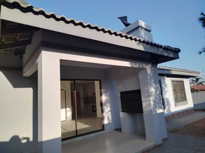 Townhouse For Rent In Reyno Ridge, Witbank