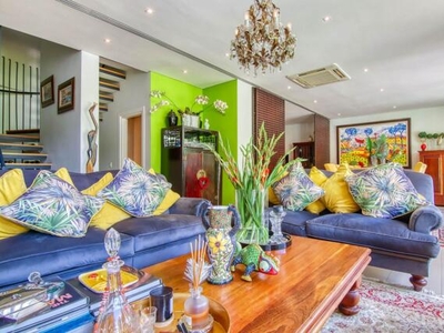 Townhouse For Sale In Hyde Park, Sandton