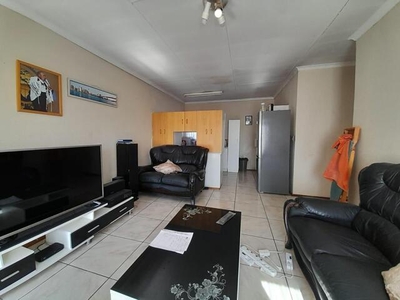 Townhouse For Sale In Norkem Park, Kempton Park