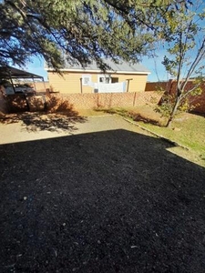 Townhouse For Sale In Quaggafontein, Bloemfontein