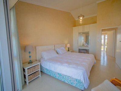 5 bedroom, Cape St Francis Eastern Cape N/A
