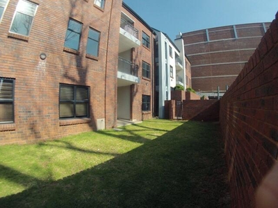 Apartment For Sale In Craighall, Johannesburg