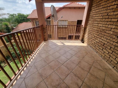 Apartment For Sale In Magalieskruin, Pretoria