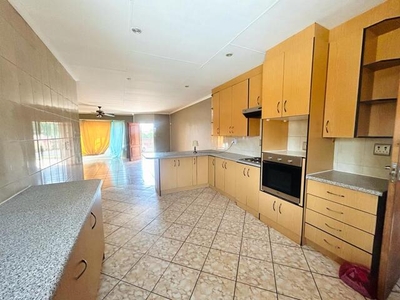 House For Rent In Clubville, Middelburg