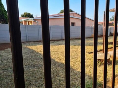 House For Rent In Minnebron, Brakpan