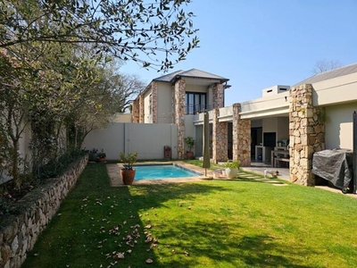 House For Rent In Parktown North, Johannesburg