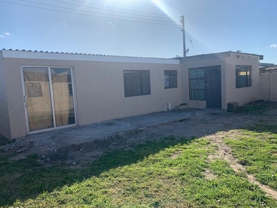 House For Sale In Bishop Lavis, Cape Town