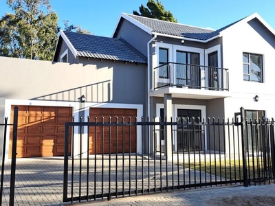 House For Sale In Bloemspruit, Bloemfontein