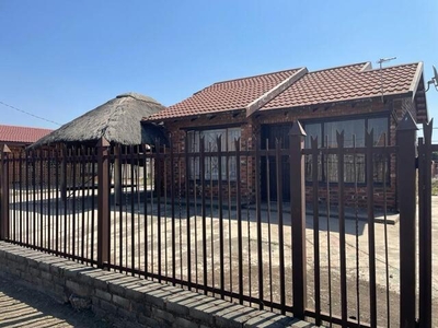 House For Sale In Boitekong Ext 3, Rustenburg