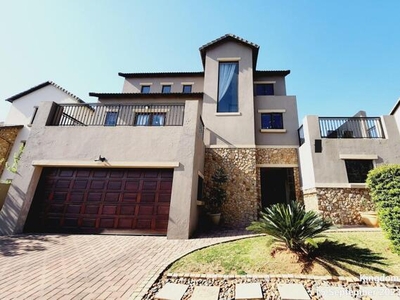 House For Sale In Bronberg, Pretoria