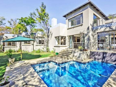 House For Sale In Dainfern Golf Estate, Sandton