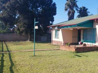 House For Sale In Daspoort, Pretoria
