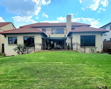 House For Sale In Emfuleni Golf Estate, Vanderbijlpark