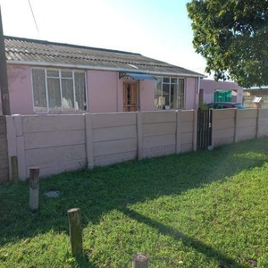 House For Sale In Eric Dodd, Uitenhage