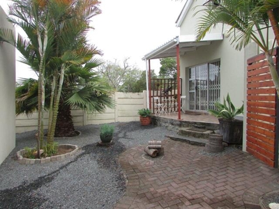 House For Sale In King Williams Town Central, King Williams Town