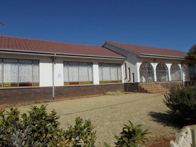 House For Sale In Mohadin, Potchefstroom