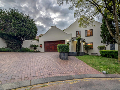 House for sale with 3 bedrooms, Lonehill, Sandton