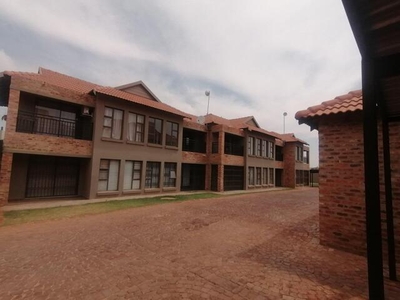 Townhouse For Sale In Tuscany Ridge, Potchefstroom