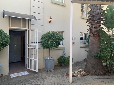 Townhouse For Sale In Wapadrand, Pretoria