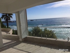 LARGE FURNISHED 2/3 BEDROOOM APARTMENT ON CLIFTON 1ST BEACH