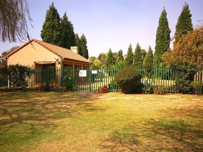 2 bedroom, Randburg Gauteng N/A