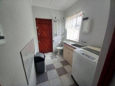 3 bedroom, Kleinmond Western Cape N/A